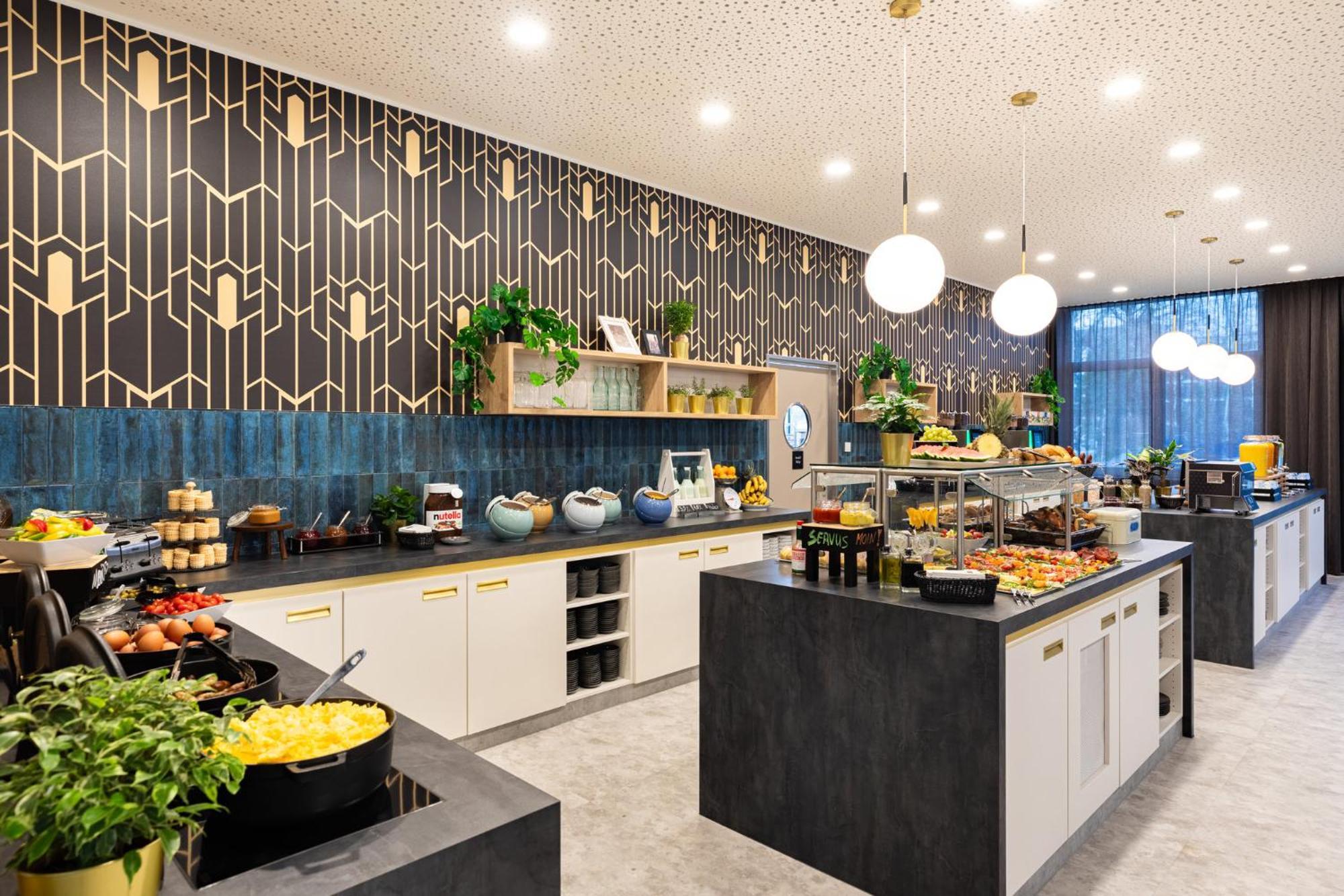 Holiday Inn - The Niu, Flower Konstanz By Ihg Luaran gambar