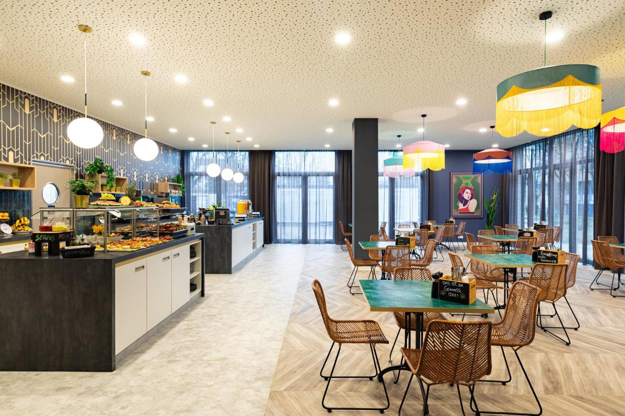 Holiday Inn - The Niu, Flower Konstanz By Ihg Luaran gambar